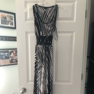 Maxi dress with open top size small